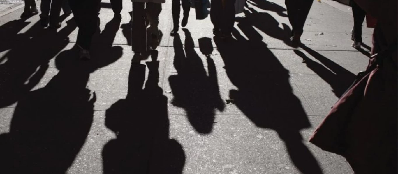 Washington Post: «Στις ΗΠΑ δίνουν χρήματα για ανάπτυξη των επιχειρήσεων - Στην ΕΕ διατηρούν με επιδόματα τις θέσεις»